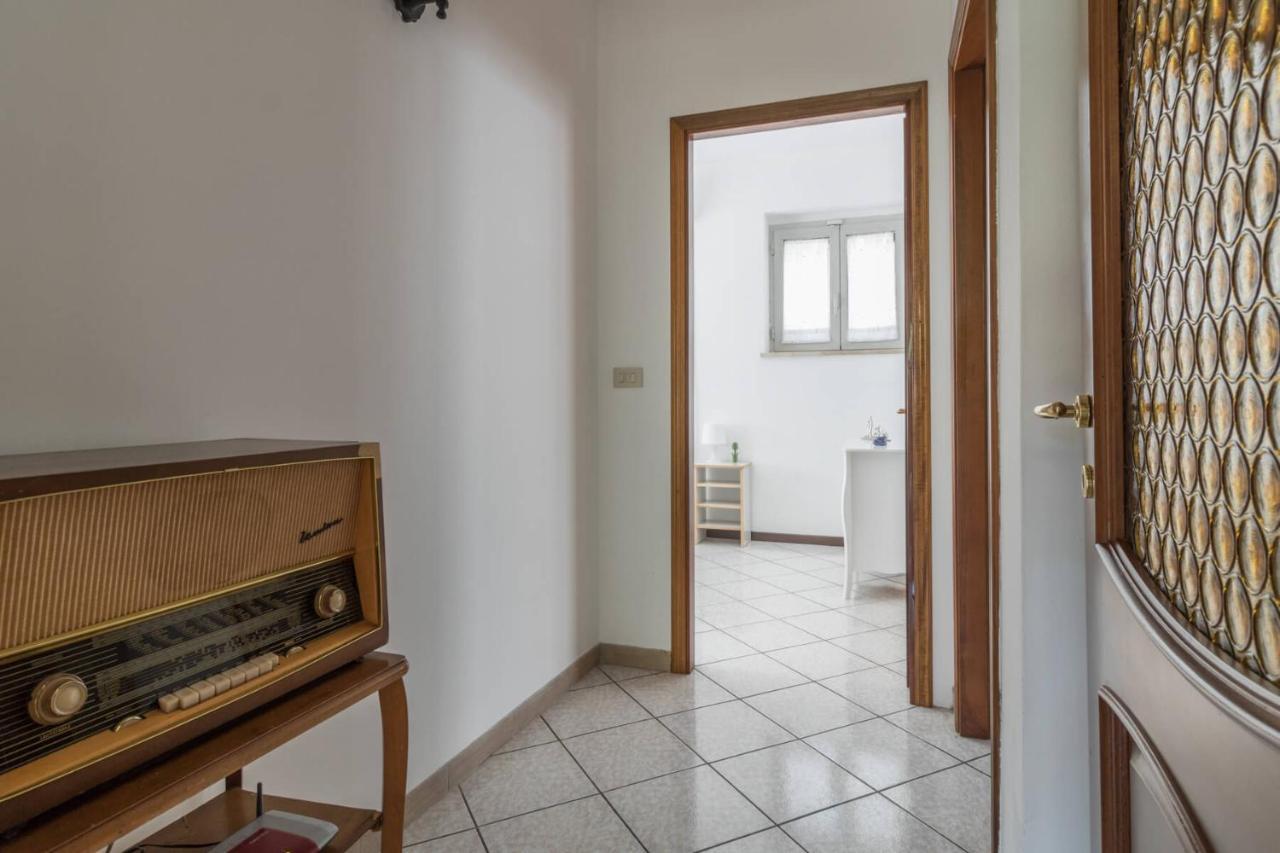 Villa Francesco Appartamento La Ruota Desenzano del Garda Eksteriør billede