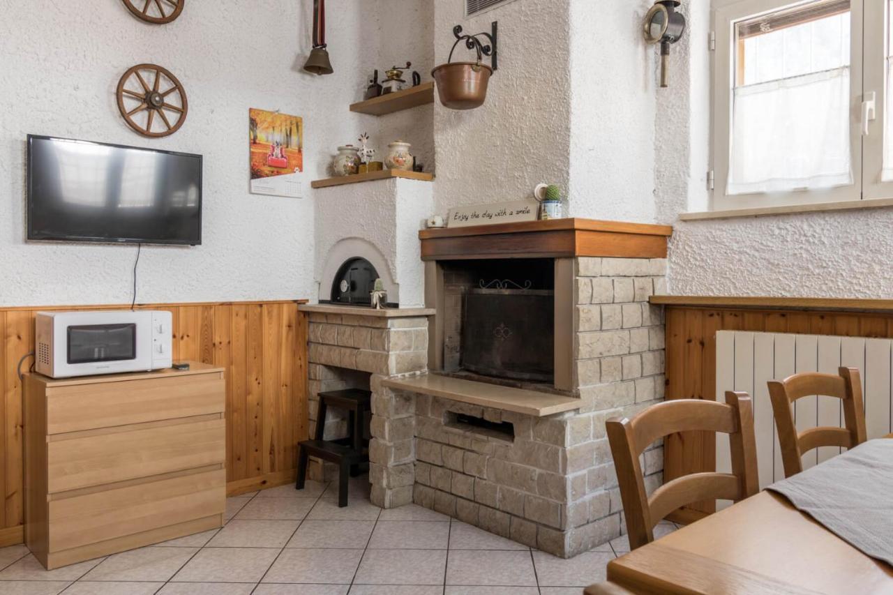 Villa Francesco Appartamento La Ruota Desenzano del Garda Eksteriør billede